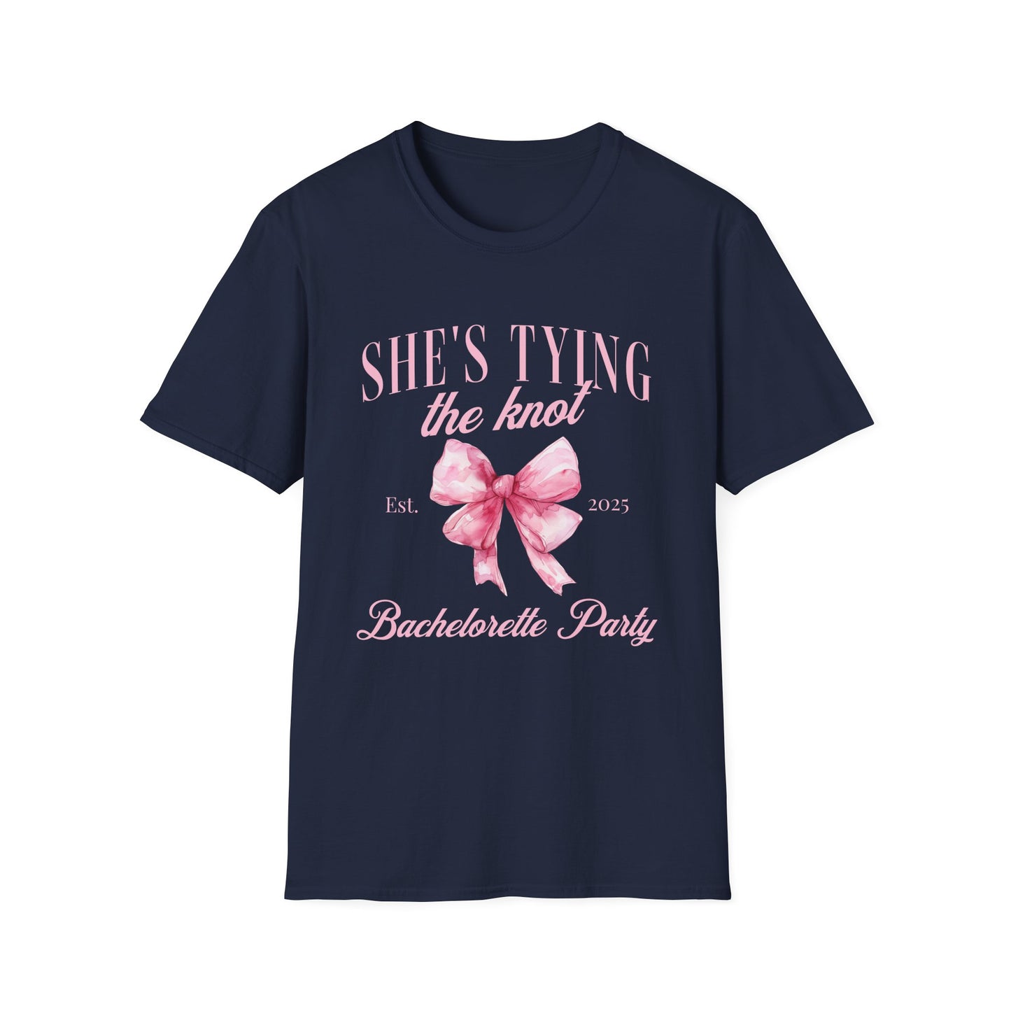 She's tying the knot bachelorette party 2025 T-Shirt
