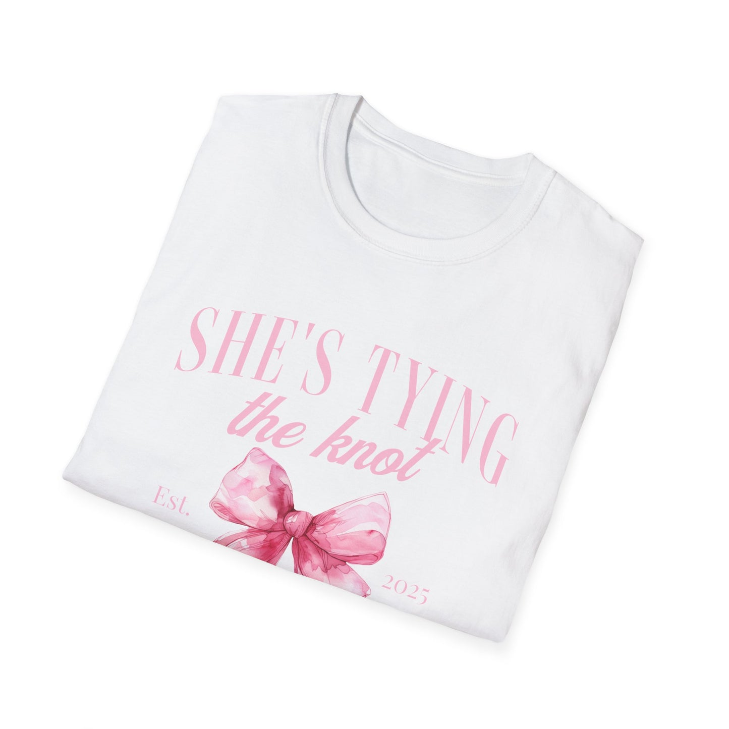 She's tying the knot bachelorette party 2025 T-Shirt