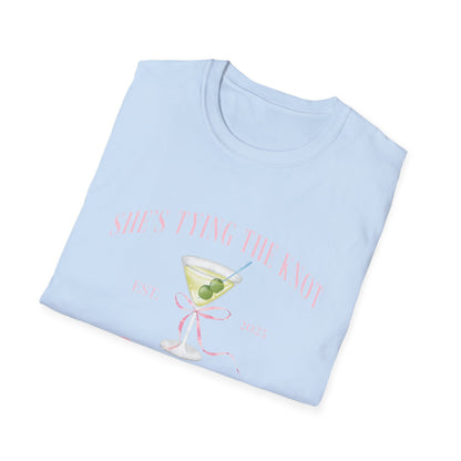 She's tying the knot 2025 T-Shirt