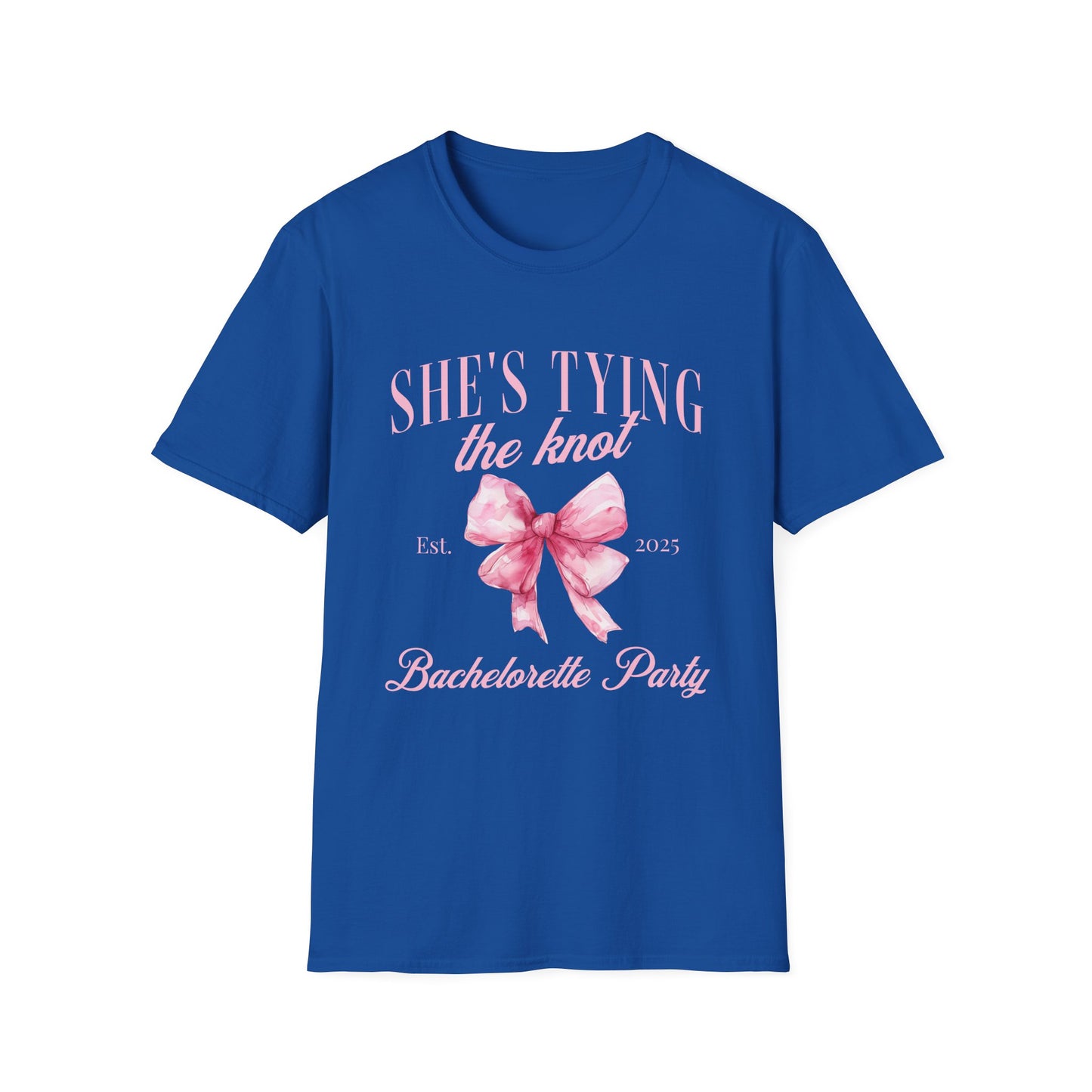 She's tying the knot bachelorette party 2025 T-Shirt