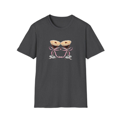 Espresso martinis Pink coquette bows Tini time T-Shirt