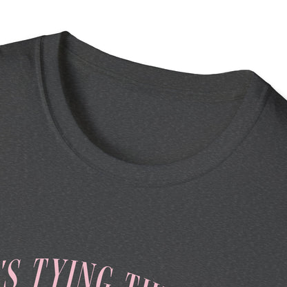 She's tying the knot 2025 T-Shirt