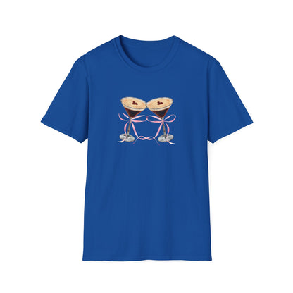 Espresso martinis Pink coquette bows Tini time T-Shirt