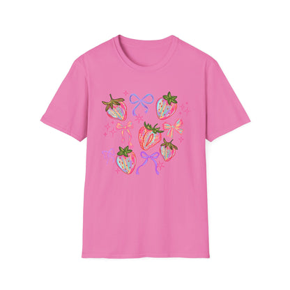 Strawberry bow market T-Shirt