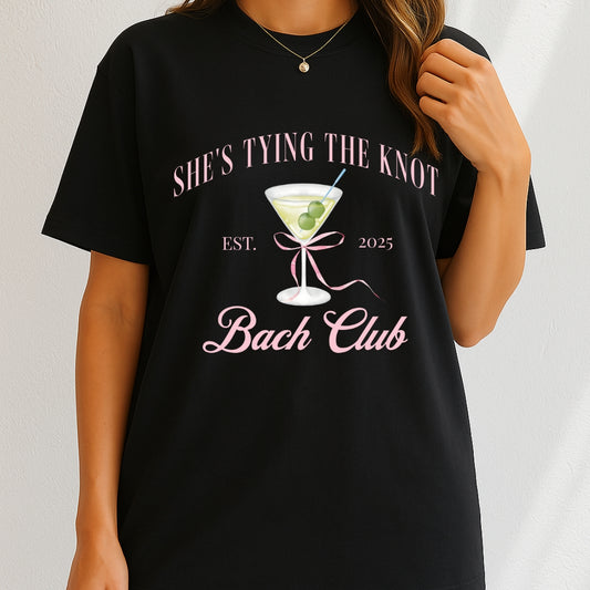 She's tying the knot 2025 T-Shirt